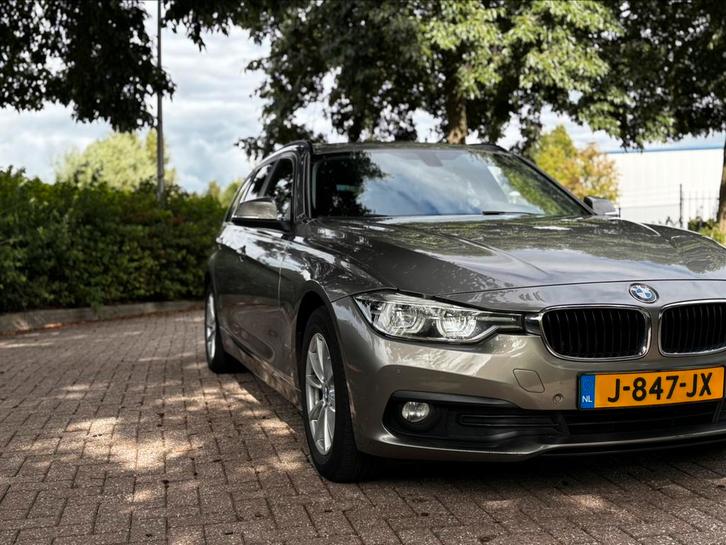 BMW 3-Serie 320d 190pk Aut 2016 Grijs, Auto's, BMW, Particulier, 3-Serie, Diesel, D, Stationwagon, Automaat, Geïmporteerd, Zilver of Grijs