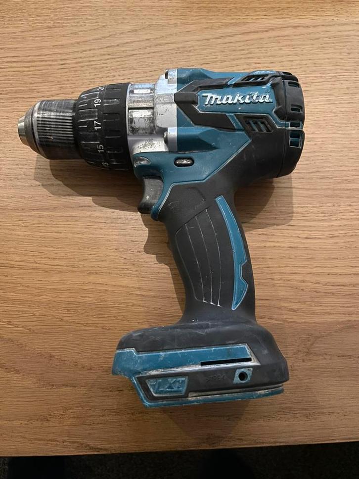 Makita DDF482 body defect, Doe-het-zelf en Verbouw, Gereedschap | Boormachines, Zo goed als nieuw, Boor- en Schroefmachine, Ophalen