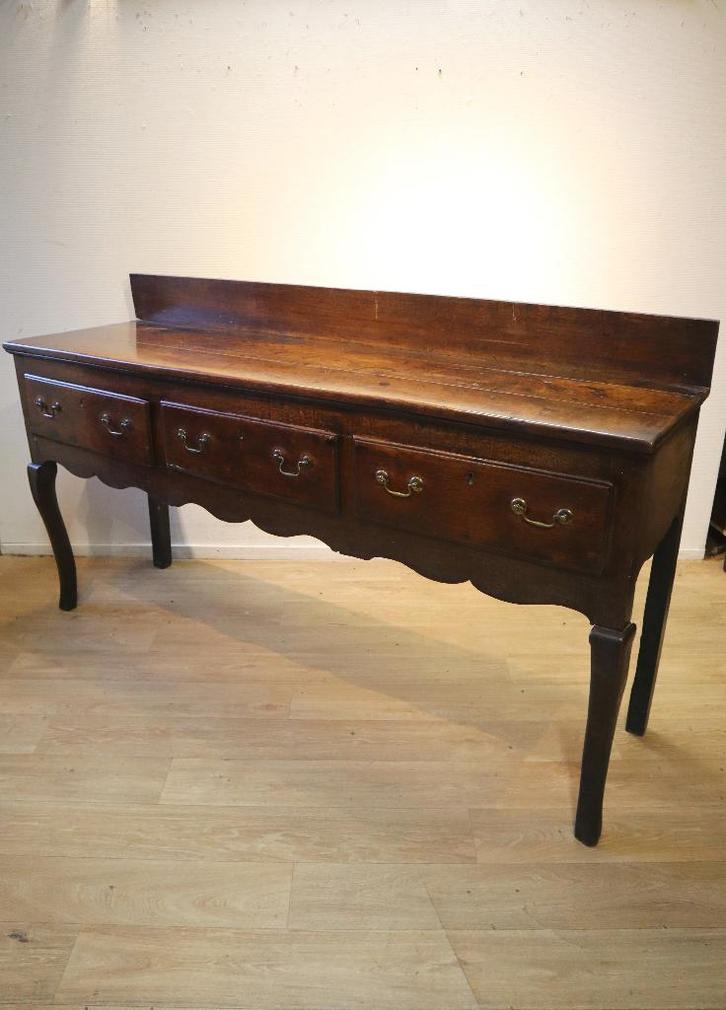 Antieke Engelse dresser / sidetable 18e eeuw, Antiek en Kunst, Antiek | Meubels | Tafels, Ophalen of Verzenden