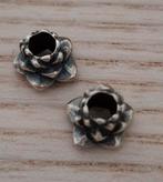 Trollbeads Lotusknoppen 2 x nr.10057, Nieuw, Ophalen of Verzenden, Trollbeads, 1 bedel