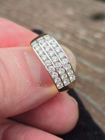 18krt gouden ring met 81 puntjes vvs1 D kleur beschikbaar voor biedingen