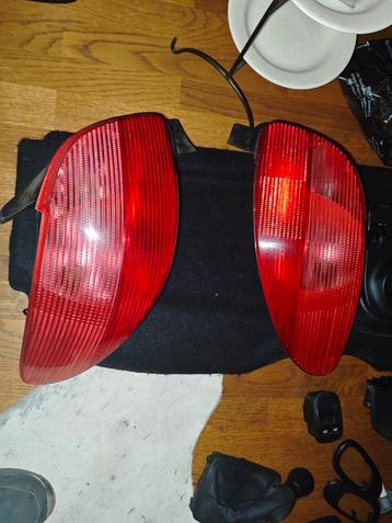 Peugeot 206 achterlichten set ,links + rechts beschikbaar voor biedingen