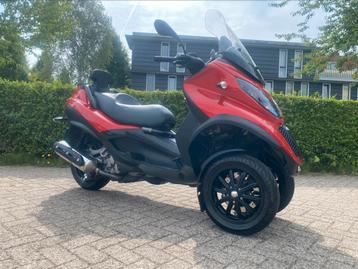PIAGGIO MP3 500ie LT SPORT, AUTORIJBEWIJS B, 2014, candy red beschikbaar voor biedingen