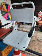 Douch stoel voor muurbevestiging, Diversen, Verpleegmiddelen, Ophalen, Linido, Info@linido.com, Linido