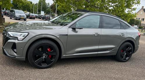 Audi Q8 e-tron Sportback 50 Qtr. 95kWh 340pk 2023 als nieuw, Auto's, Audi, Particulier, Q8 e-tron, 360° camera, 4x4, ABS, Achteruitrijcamera
