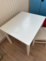 IKEA kindertafel met twee stoeltjes, Ophalen, Gebruikt, Tafel(s) en Stoel(en)