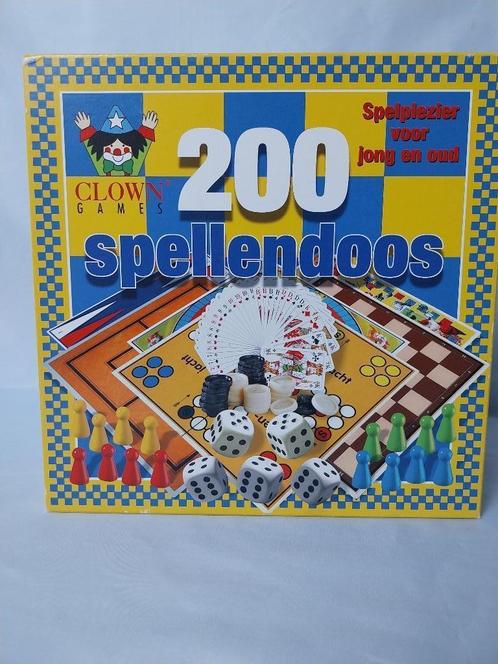 200 Spellendoos, Clown Games, nieuw in doos, Hobby en Vrije tijd, Gezelschapsspellen | Bordspellen, Nieuw, Vijf spelers of meer