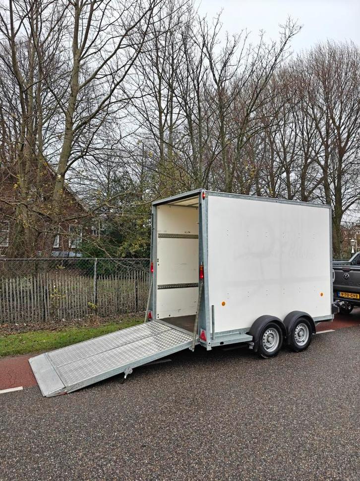 Ifor Williams gesloten aanhanger, Auto diversen, Aanhangers en Bagagewagens, Zo goed als nieuw, Ophalen of Verzenden