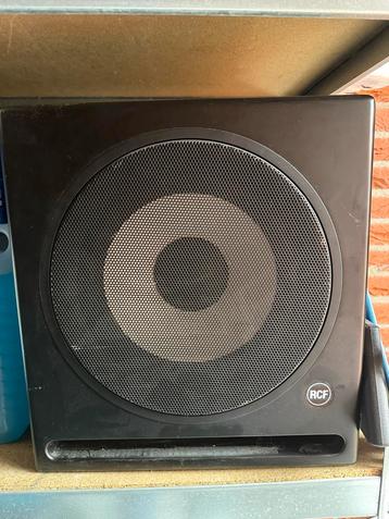 RCF AYRA TEN SUB - Actieve Subwoofer beschikbaar voor biedingen