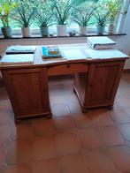 Bureau. Blankhout grenen.  350€, Ophalen of Verzenden