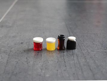 Setje 4 potjes jam koffie choco pasta nieuw miniatuur 1:12 beschikbaar voor biedingen