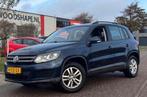 Volkswagen Tiguan 1.4 TSI | Schuifdak | Trekhaak, Auto's, Voorwielaandrijving, Euro 5, 1800 kg, Zwart