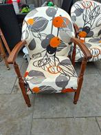 2 mooie houten stoelen, Ophalen, Hout, Gebruikt, Twee