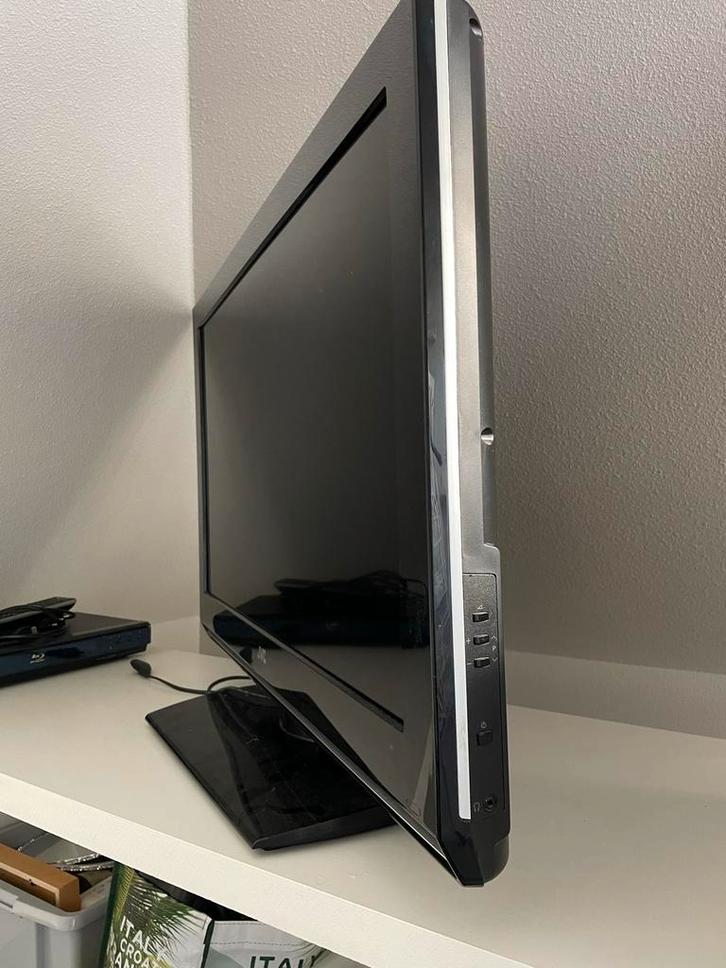 JVC LCD TV - Nette Staat! 32 inch, Audio, Tv en Foto, Televisies, Gebruikt, LCD, 40 tot 60 cm, HD Ready (720p), 50 Hz, Ophalen of Verzenden