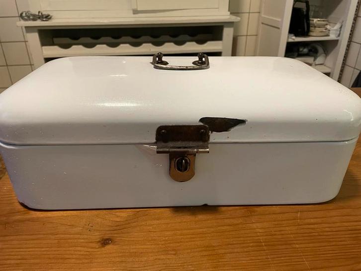 Vintage Broodtrommel - Wit Retro Design, Antiek en Kunst, Antiek | Emaille, Ophalen