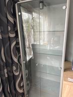 Glazen vitrinekast met planken en met verlichting, Met plank(en), Minder dan 50 cm, Ophalen of Verzenden, Minder dan 25 cm