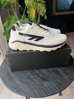 Hi-Tec HTS Shadow 41/42, Ophalen of Verzenden, Nieuw, Sneakers of Gympen