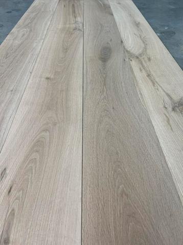 600m2 beschikbaar 19x190cm rustiek multiplank vloer €32,50  beschikbaar voor biedingen