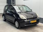 Daihatsu Sirion 2 1.0-12V Premium, Auto's, Voorwielaandrijving, Stof, Gebruikt, 750 kg