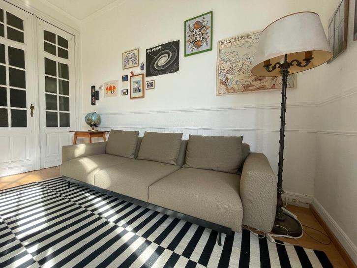 Zetel Sofa Muuto 3 5 plaats, Huis en Inrichting, Banken | Sofa's en Chaises Longues, Zo goed als nieuw, Driepersoons, 250 tot 300 cm