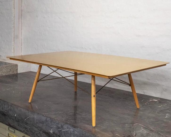 Gold Leaf Herman Miller Eames Coffee Table X vitra cassina, Huis en Inrichting, Tafels | Salontafels, Zo goed als nieuw, Minder dan 50 cm
