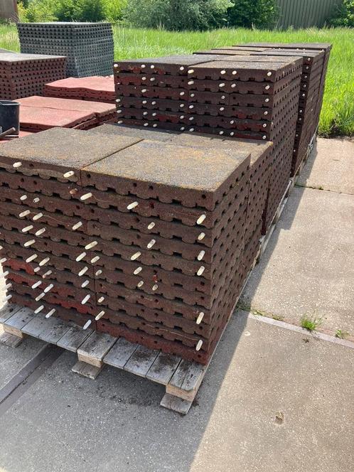 128 vochtdoorlatende rubberen tegels 50x50x6,5cm, Dieren en Toebehoren, Stalling en Weidegang