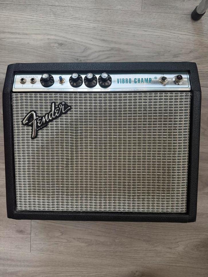 1978 Fender vibro champ, Muziek en Instrumenten, Effecten, Zo goed als nieuw, Ophalen
