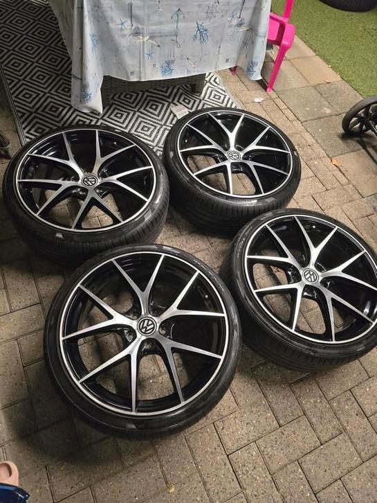 dikke set 19 inch orgineel tec gt6 velgen 5x112 goede bande, Auto-onderdelen, Banden en Velgen, Banden en Velgen, Zomerbanden
