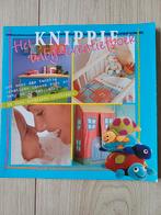 Knippie Het Baby Creatiefboek, Ophalen of Verzenden, Zo goed als nieuw, Borduren en Naaien, Knippie