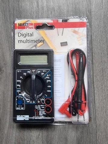 Digital Multimeter Max 240V beschikbaar voor biedingen