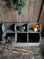 Gruttersbakken
Gruttersbak met 6 vakken. Landelijk sober, Huis en Inrichting, ., Nieuw, Ophalen of Verzenden, .