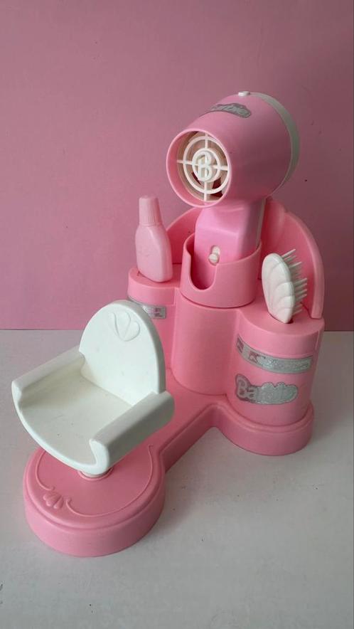 Barbie Mattel Hair Salon uit 1994 werkt goed, Verzamelen, Poppen, Zo goed als nieuw, Ophalen of Verzenden