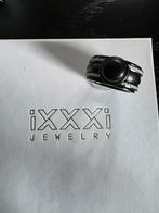 Zwarte ixxxi ring maat 17. H10, Overige materialen, Zwart, Ophalen of Verzenden, Zo goed als nieuw