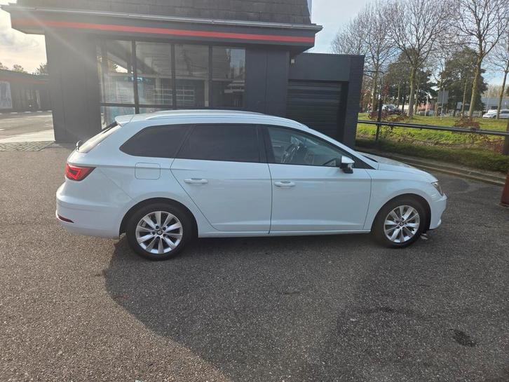 Seat Leon 1.6 TDI 115PK Dsg-7 2019 Wit Full options, Auto's, Seat, Particulier, Leon, ABS, Achteruitrijcamera, Adaptieve lichten