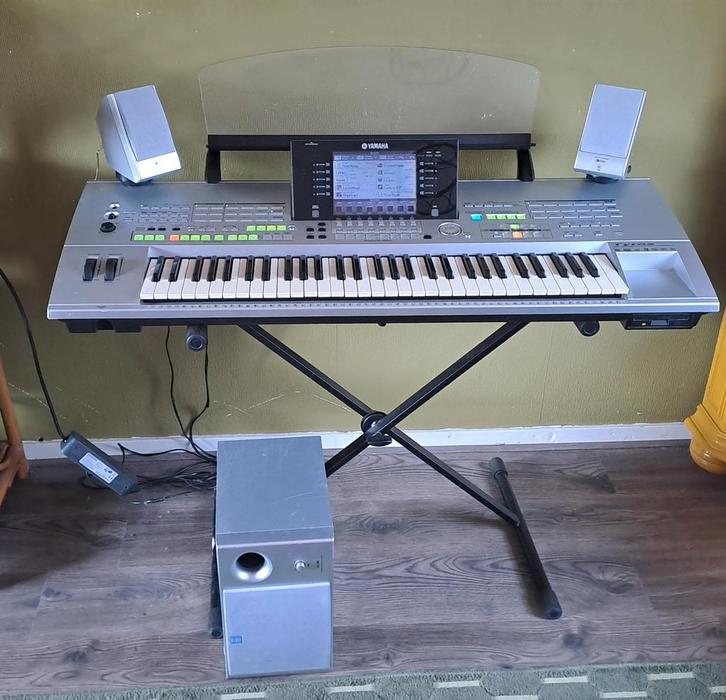 Yamaha. Tyros. type 1.  Reparatie., Muziek en Instrumenten, Keyboards, Gebruikt, 61 toetsen, Yamaha, Ophalen