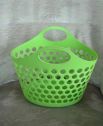 oude groene retro kunststof tas beschikbaar voor biedingen
