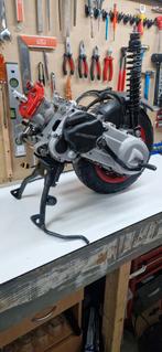 Piaggio zip sp blok hebo manston rode kop (uniek), Ophalen of Verzenden, Zo goed als nieuw, Blok, Piaggio