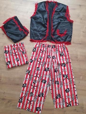 2x piraat pak carnaval verkleed M/L en XL beschikbaar voor biedingen