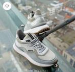 GEZOCHT: Floris van Bommel limited edtion Arnhem, Ophalen of Verzenden, Nieuw, Sneakers of Gympen