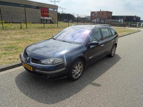 Renault Laguna Grand Tour 2.0-16V Privilège, Auto's, Renault, Bedrijf, Te koop, Laguna, ABS, Airbags, Airconditioning, Boordcomputer