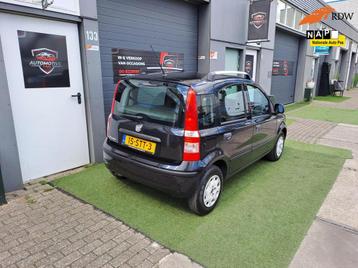 Fiat Panda 1.2 Edizione Cool Zwart 2011 Airco NAP Weinig KM beschikbaar voor biedingen