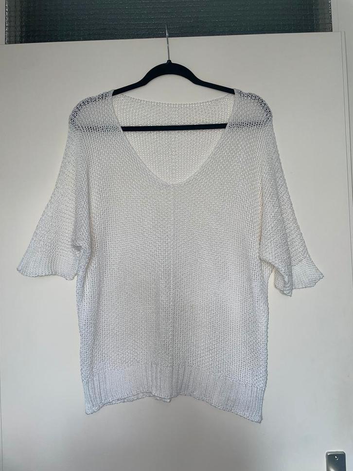 wit gebreide zomerse top tuniek mt 40 / 42, Kleding | Dames, Tops, Zo goed als nieuw, Maat 38/40 (M), Wit, Zonder mouw, Ophalen of Verzenden