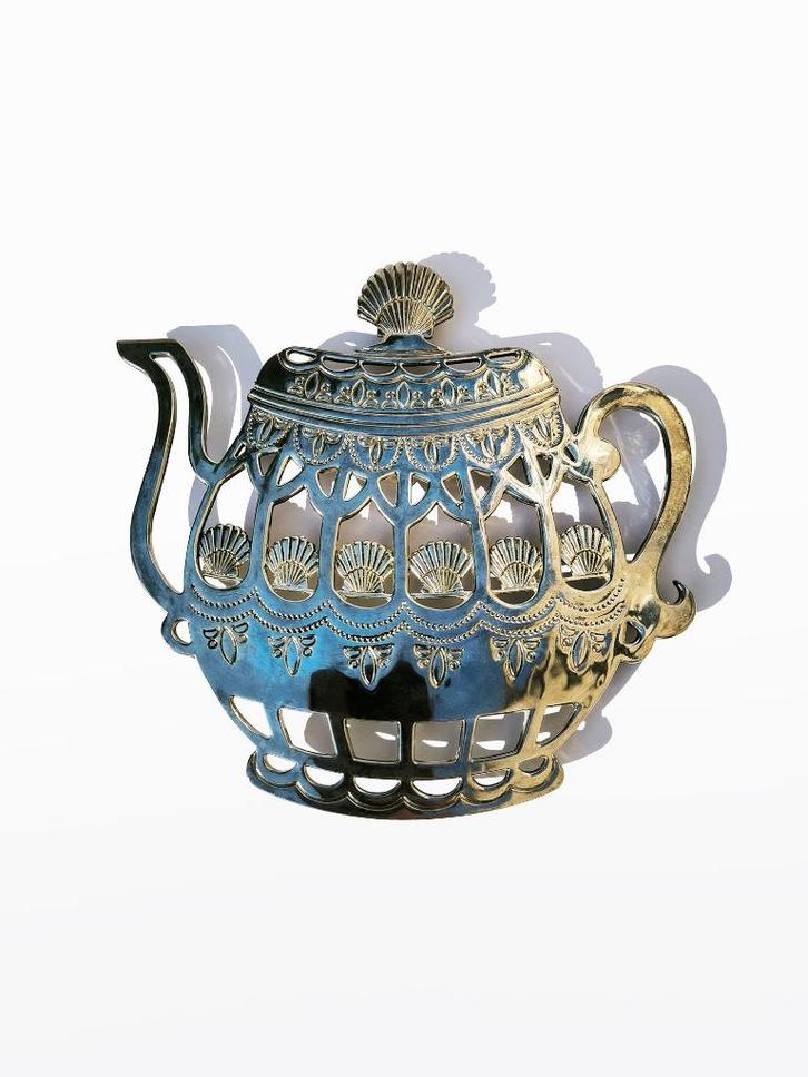 Onderzetter theepot met schelpen, vintage, Huis en Inrichting, Keuken | Servies, Gebruikt, Overige typen, Overige stijlen, Overige materialen