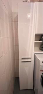 Kolomkast met wasmand - wit glans, Huis en Inrichting, (Half)hoge kast, Minder dan 50 cm, Ophalen of Verzenden, Zo goed als nieuw