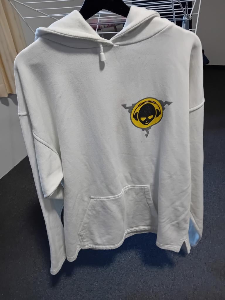 2 truien hooligan en shadowland maat L en  kijk meer adver, Kleding | Heren, Ophalen of Verzenden, Zo goed als nieuw, Maat 52/54 (L)
