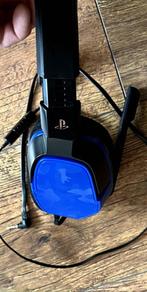 Complet PS4 Game Pakket + 37" Samsung Tv + Chromecast, Spelcomputers en Games, Ophalen, Gebruikt, Overige genres, 2 spelers