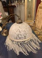 Hanglamp vintage messing staafjes kralen - glas lamp kap wit, Huis en Inrichting, Lampen | Hanglampen, Ophalen of Verzenden, Glas
