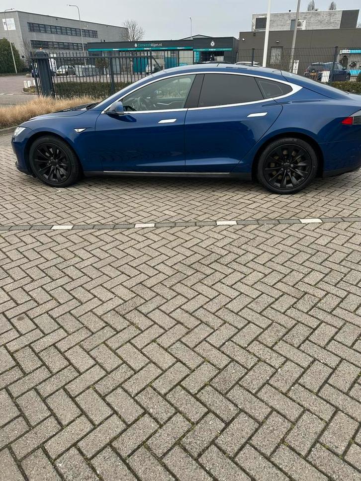 Tesla Model S 85D FREE SUPER CHARGE, Vacatures, Vacatures | Chauffeurs, Overige niveaus, Starter, Overige vormen, 33 - 40 uur