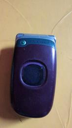 Sony Ericsson Inklapmodel - Klassieke Mobiele Telefoon, Gebruikt, Inklapmodel, Ophalen of Verzenden, Minder dan 3 megapixel