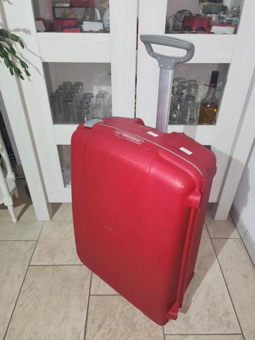 Samsonite Aeris spinner 4 wielen prijs is per stuk, Sieraden, Tassen en Uiterlijk, Koffers, Zo goed als nieuw, Hard kunststof